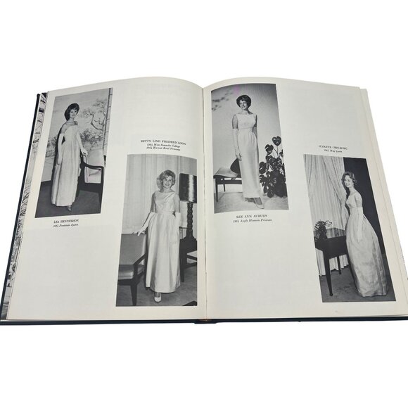 Roanoke College 1964 Rawenoch Yearbook Hardcover Vintage Ads Virginia - Picture 5 of 9